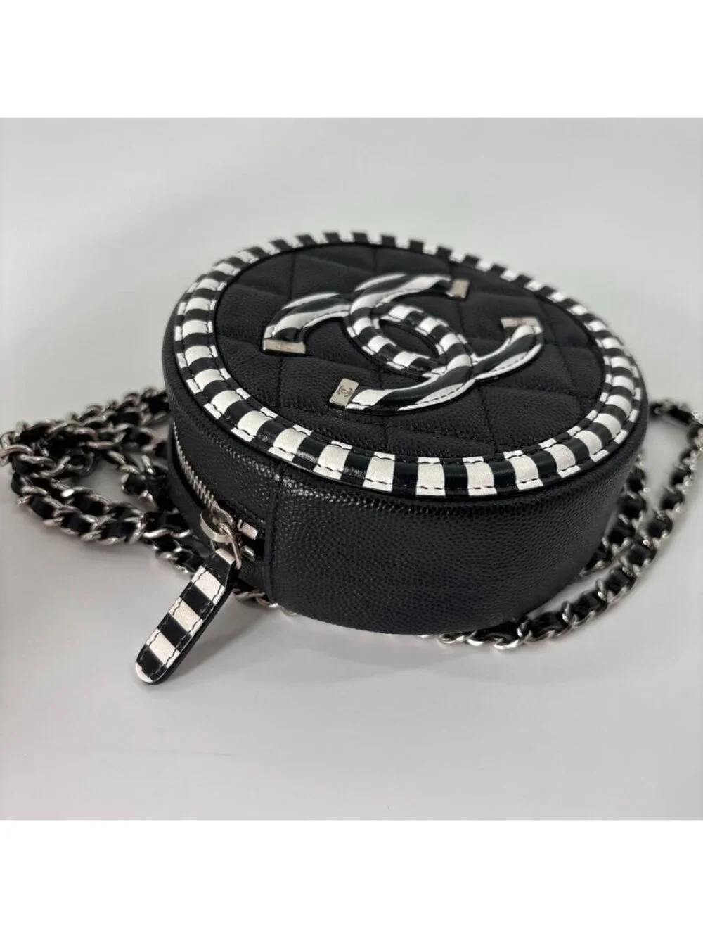 Chanel CC Filigree Caviar Leather Round Shoulder